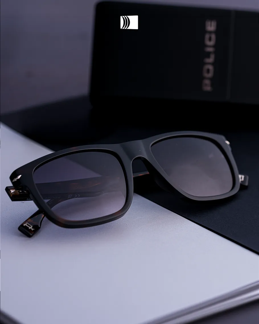 Police Q83M